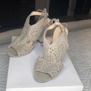 Guess grey block heel